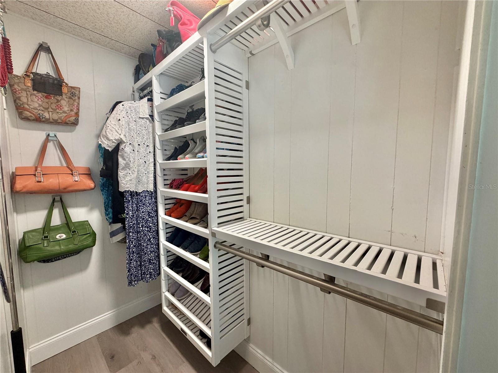 HAWTHORNE AT LEESBURG A COOP - Residential