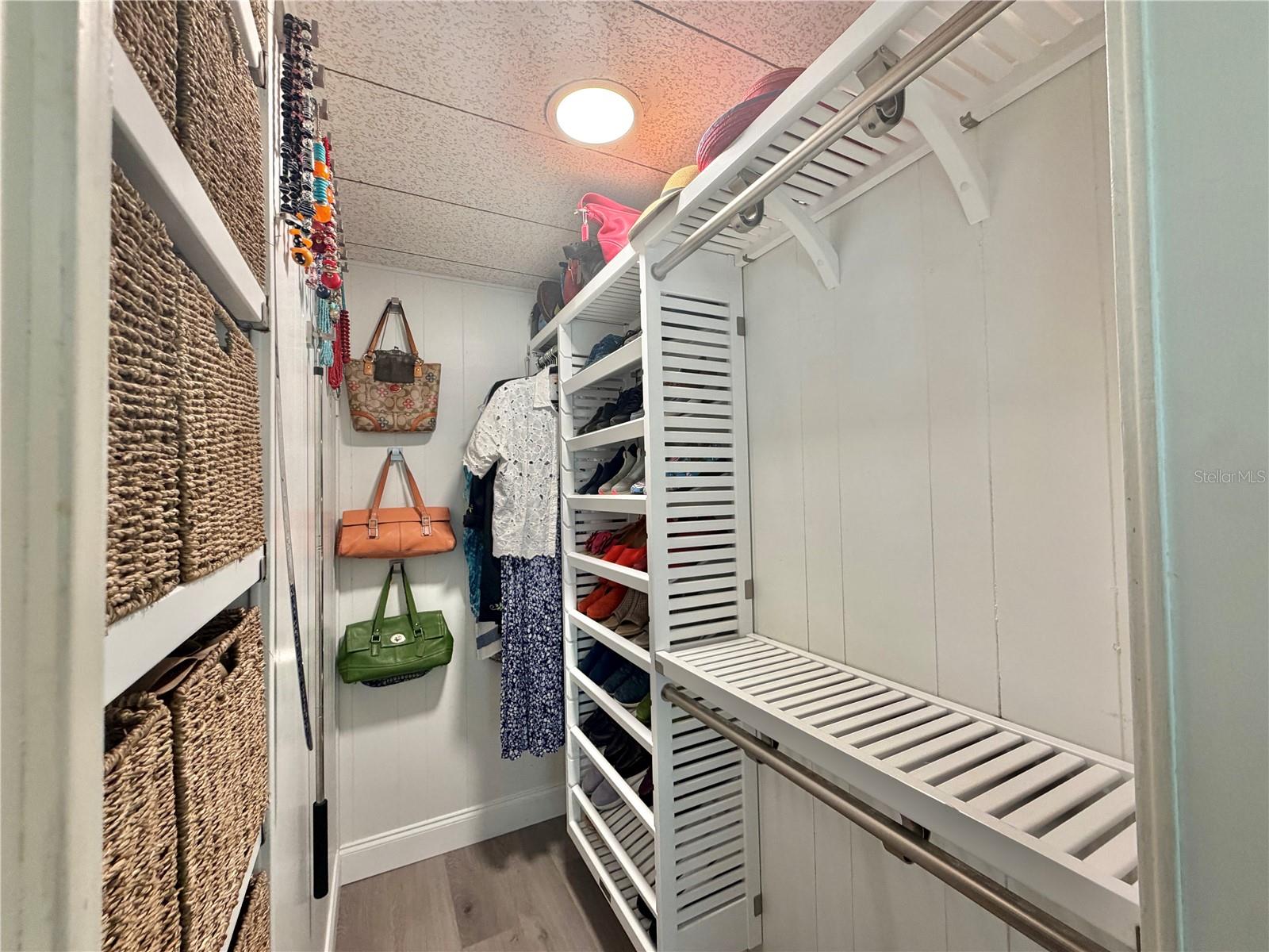 HAWTHORNE AT LEESBURG A COOP - Residential