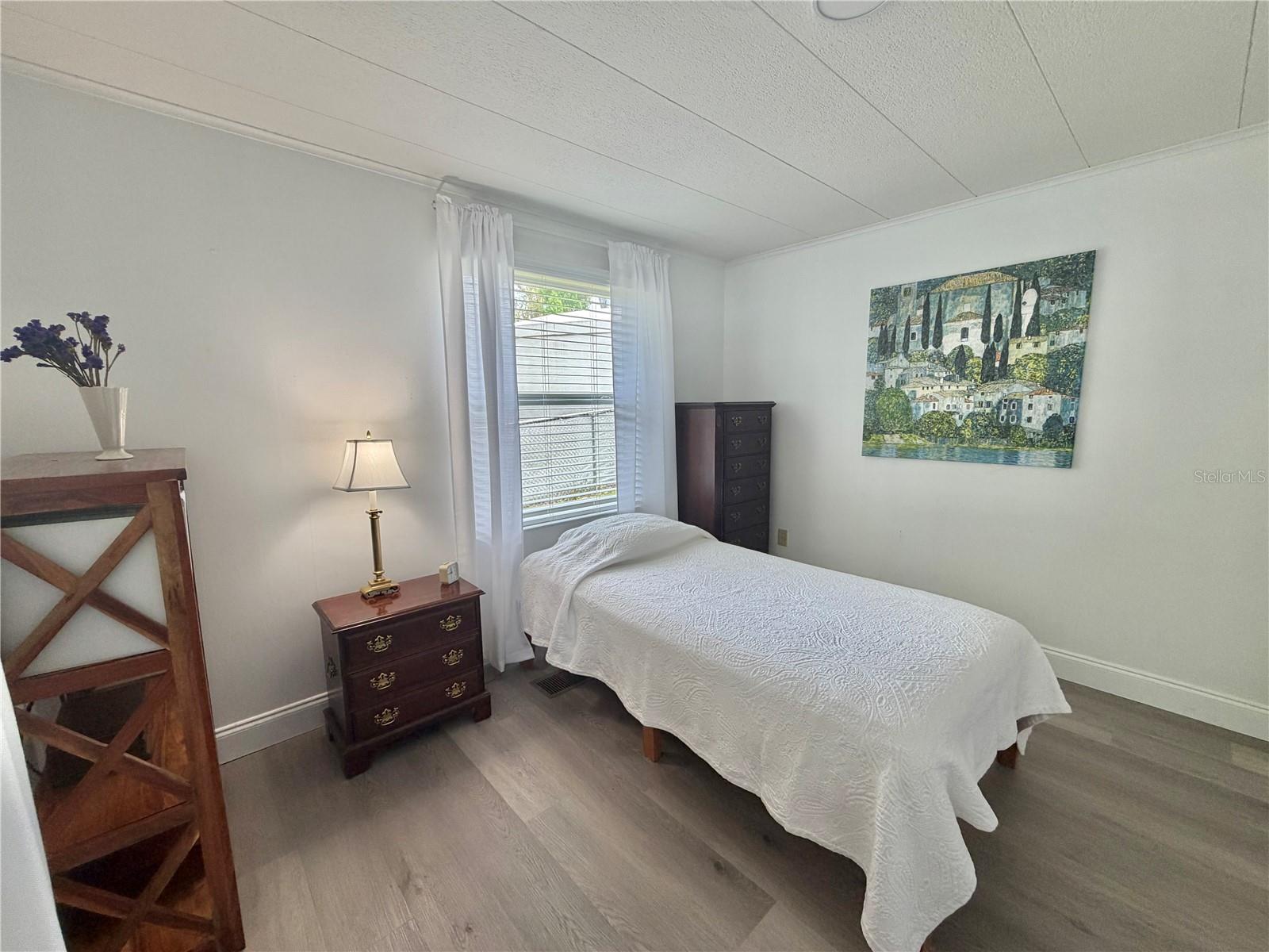 HAWTHORNE AT LEESBURG A COOP - Residential