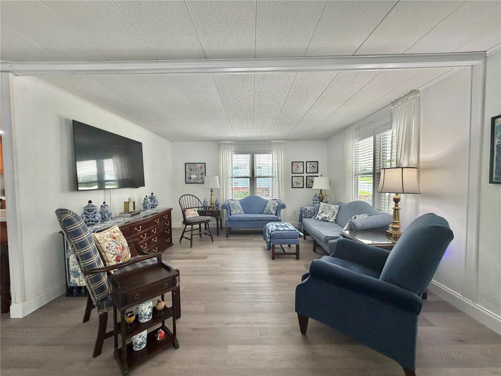 HAWTHORNE AT LEESBURG A COOP - Residential