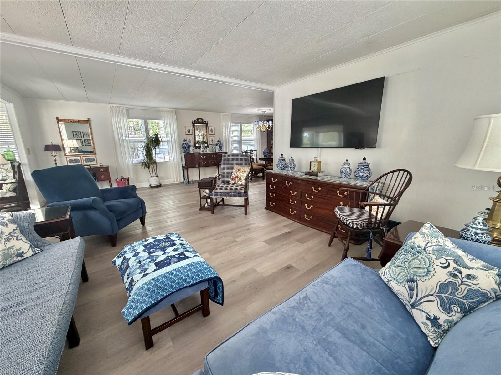 HAWTHORNE AT LEESBURG A COOP - Residential