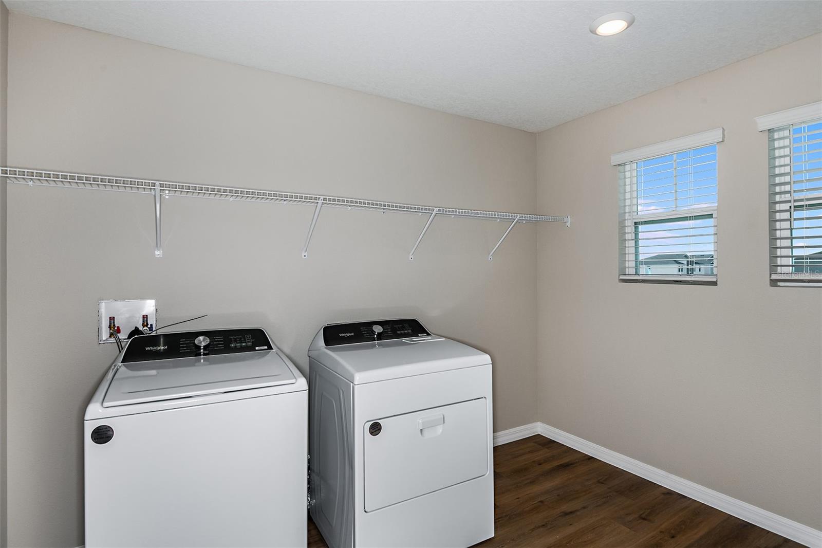 TWO RIVERS - Residential