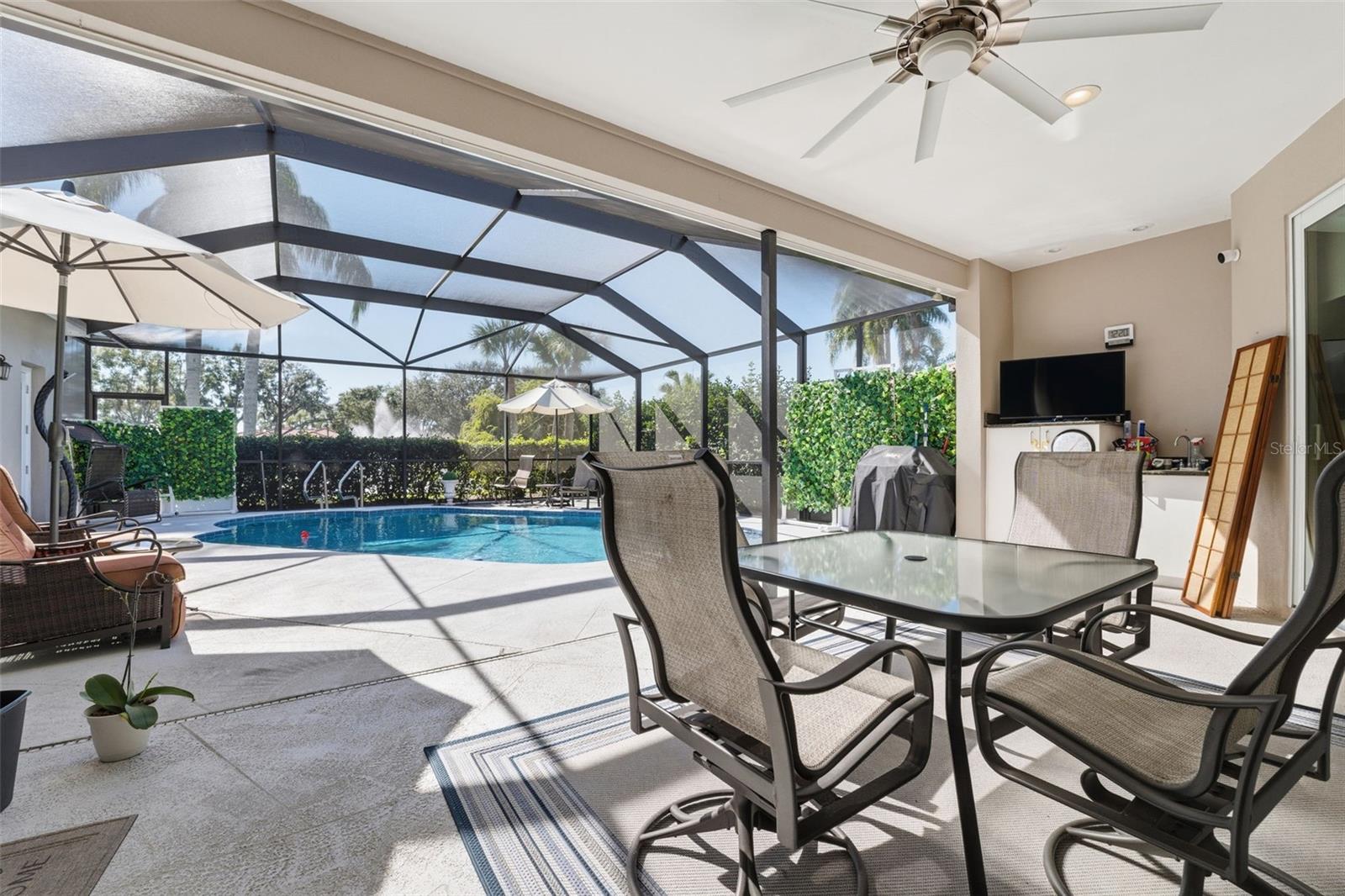 CRESCENT OAKS COUNTRY CLUB PH 1 - Residential