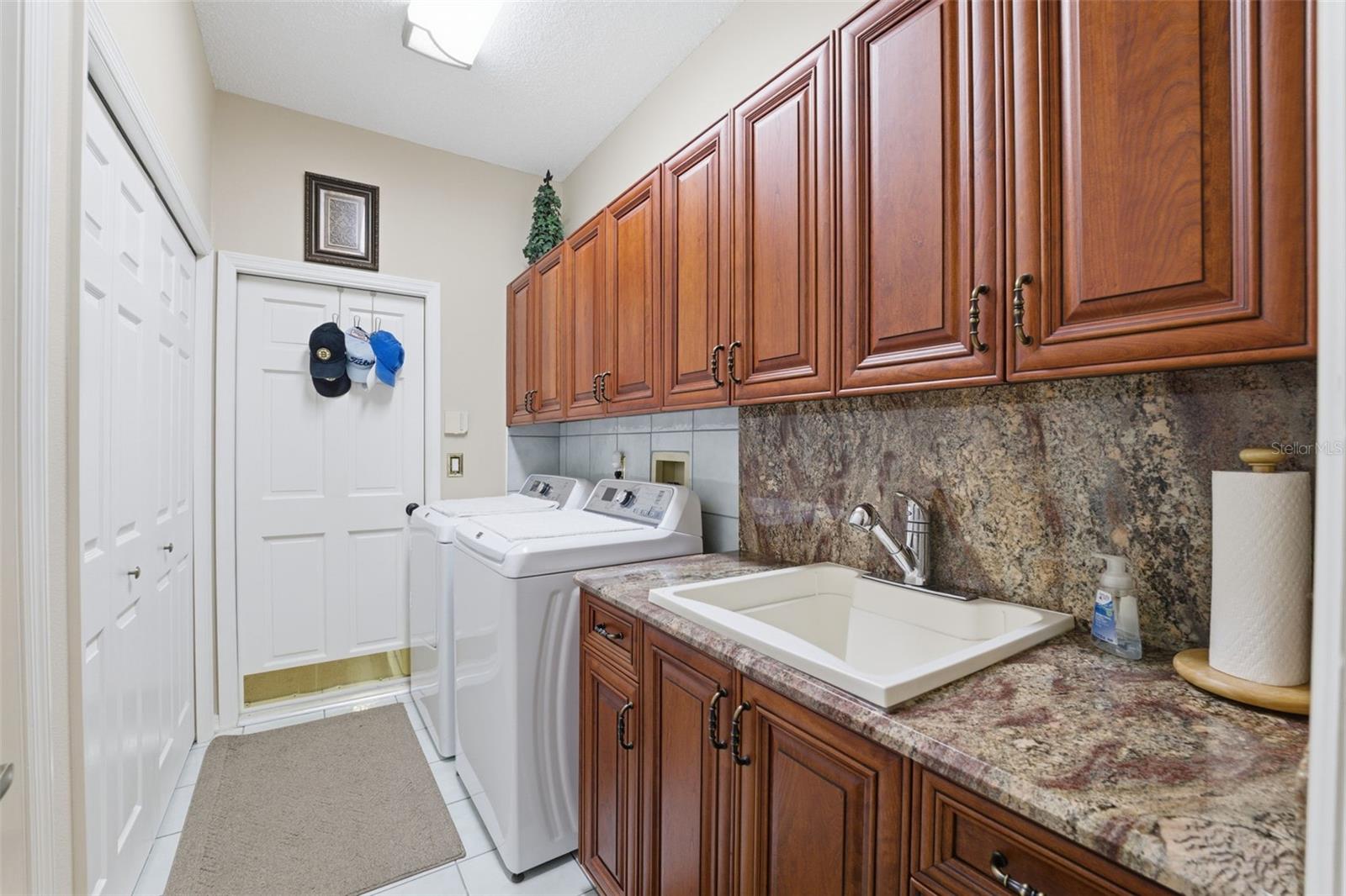 CRESCENT OAKS COUNTRY CLUB PH 1 - Residential