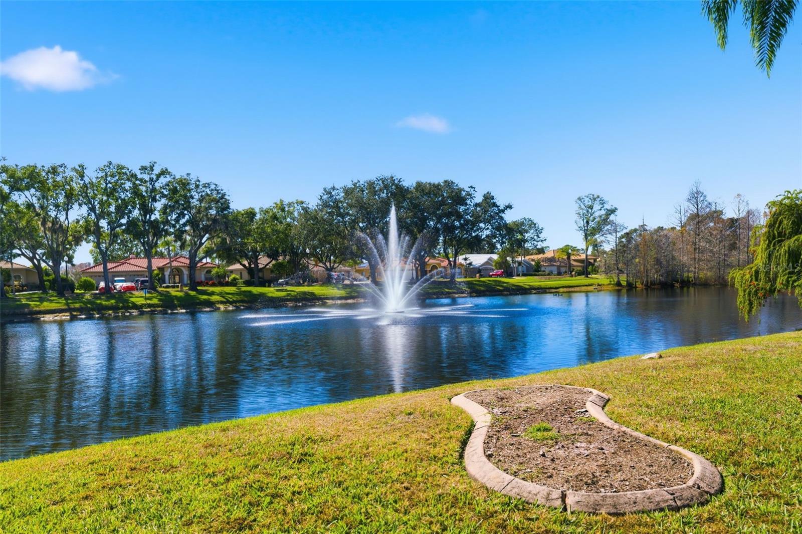 CRESCENT OAKS COUNTRY CLUB PH 1 - Residential