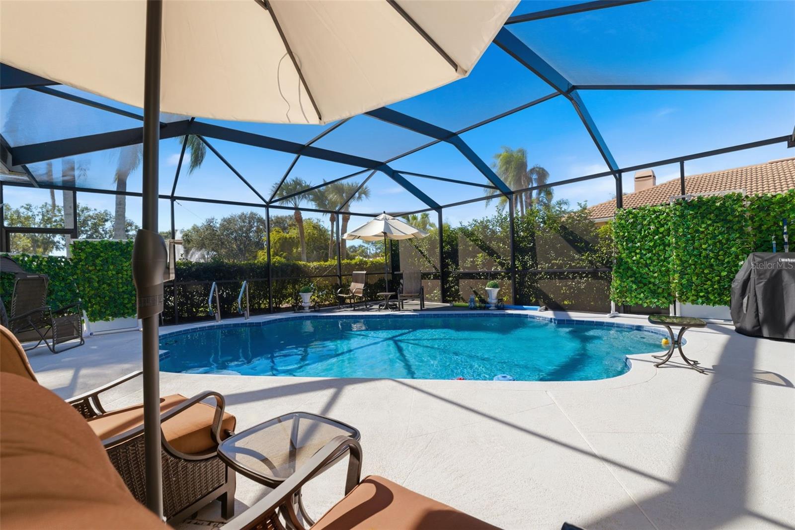 CRESCENT OAKS COUNTRY CLUB PH 1 - Residential