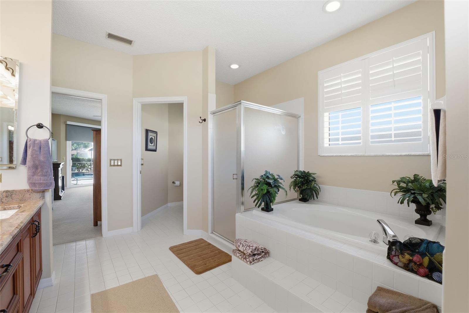 CRESCENT OAKS COUNTRY CLUB PH 1 - Residential