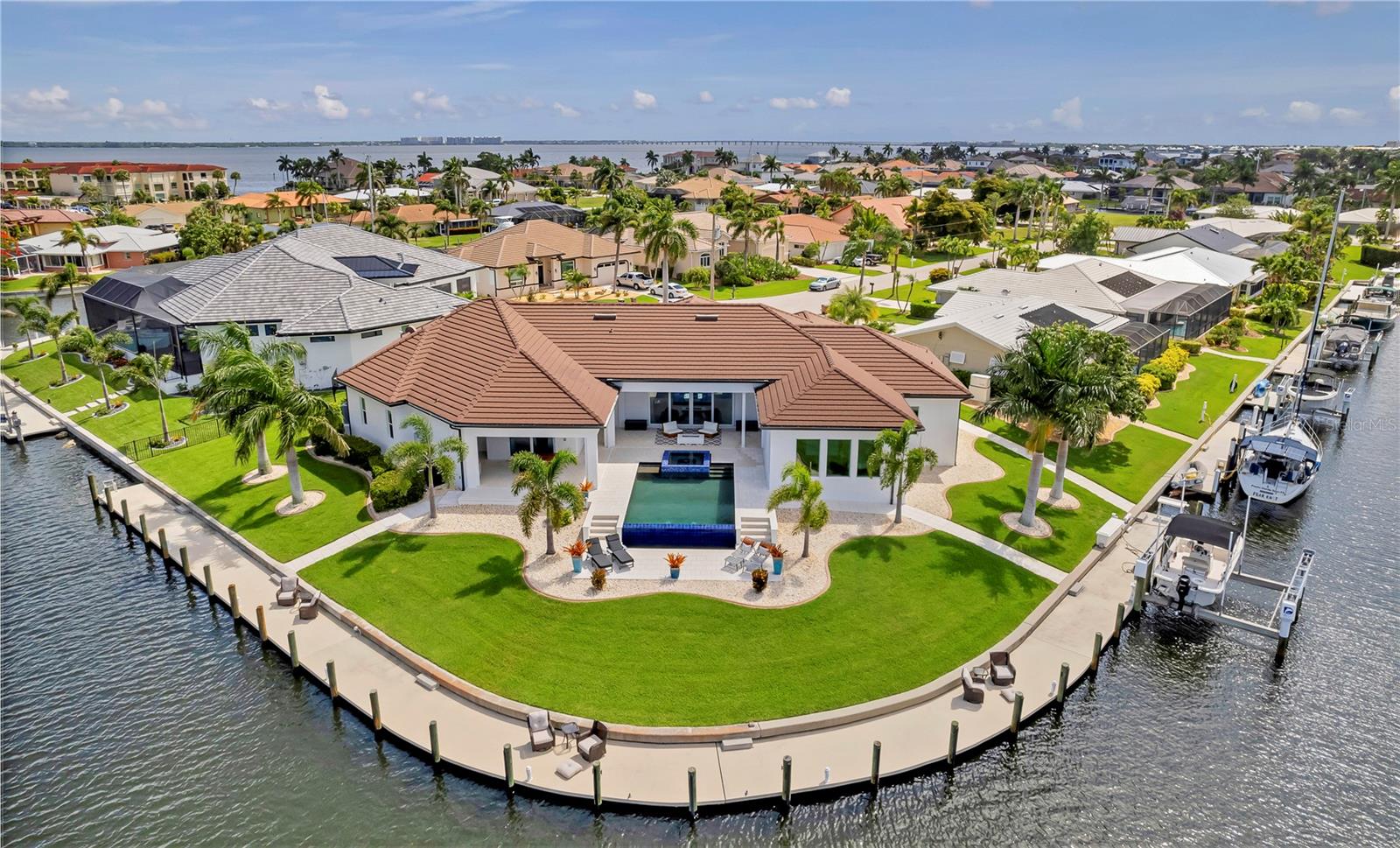 PUNTA GORDA ISLES SEC 03 - Residential