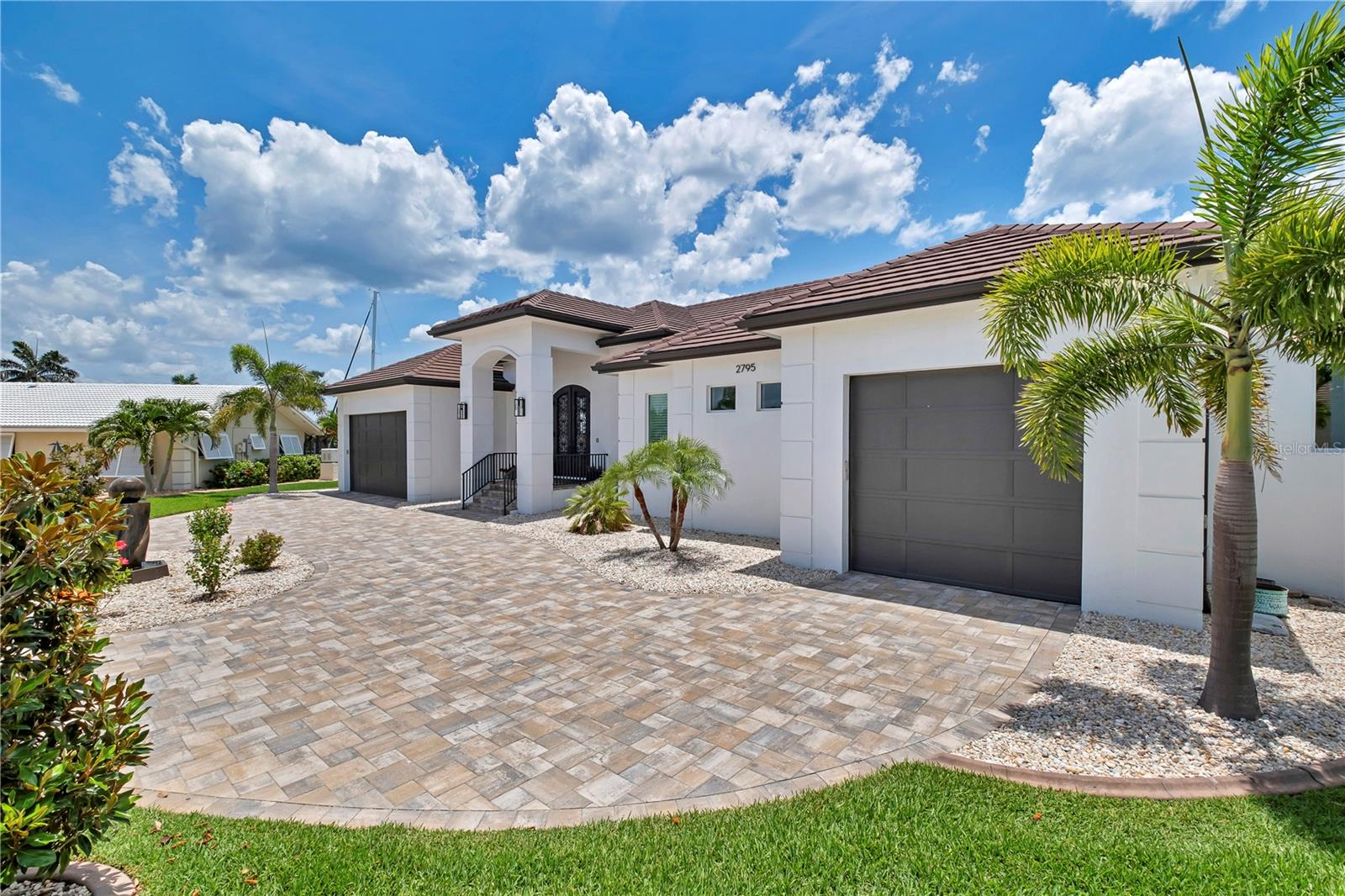 PUNTA GORDA ISLES SEC 03 - Residential