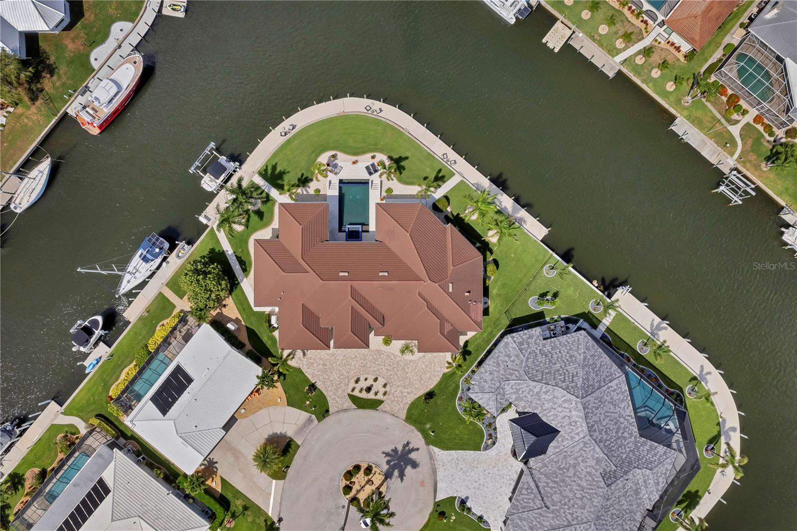 PUNTA GORDA ISLES SEC 03 - Residential