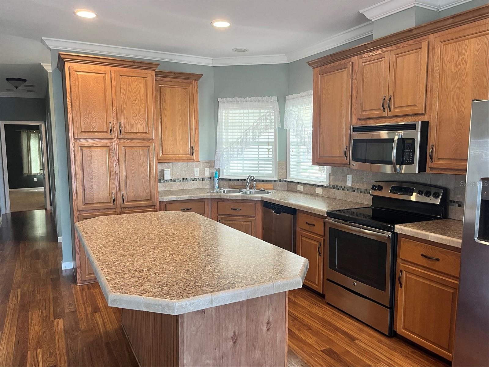 WESTWINDS VILLAGE CO-OP - Residential