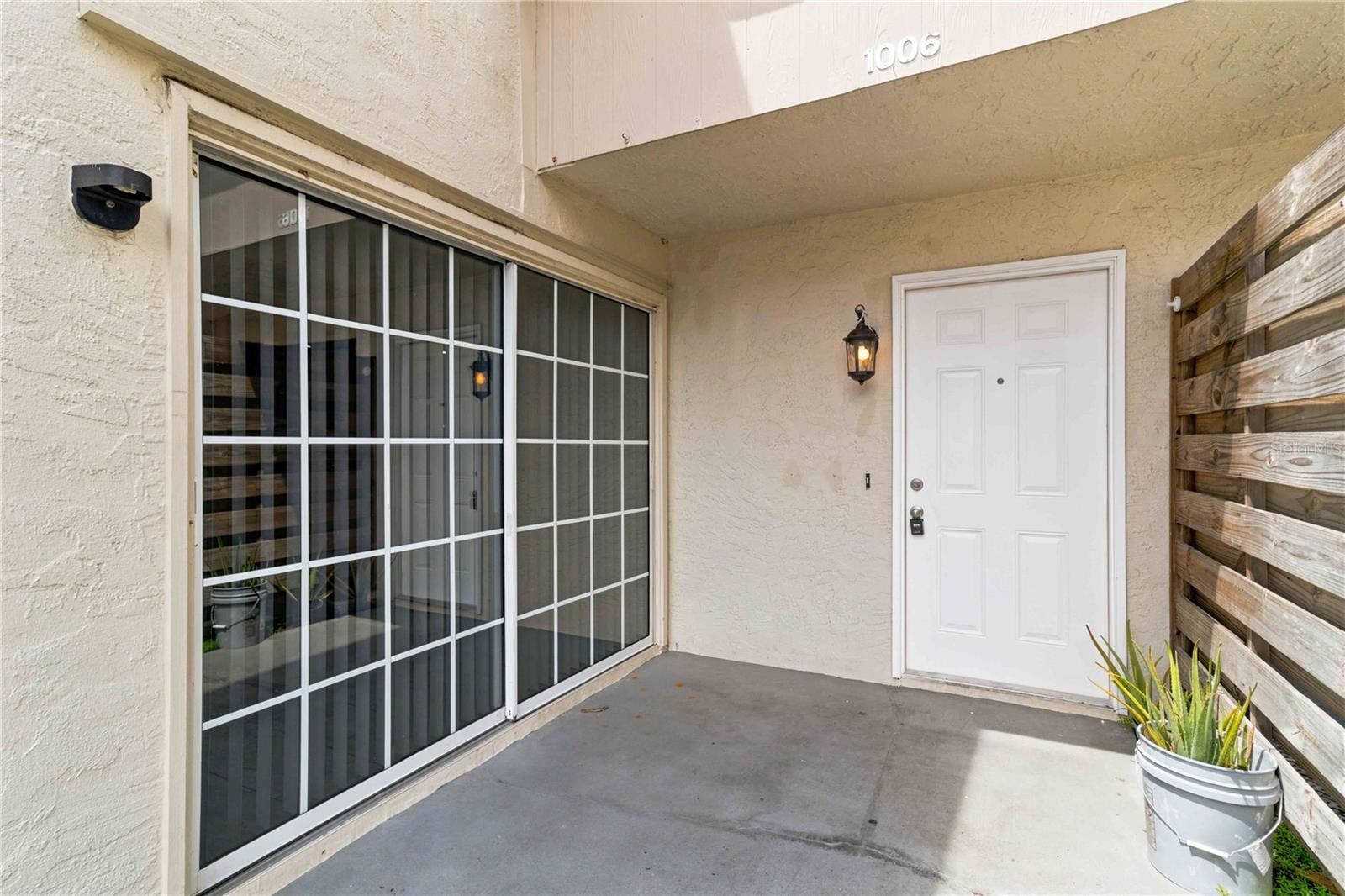 1006 LONGFELLOW COURT