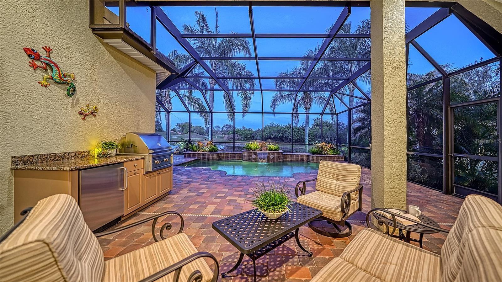 7325 LAKE FOREST GLEN