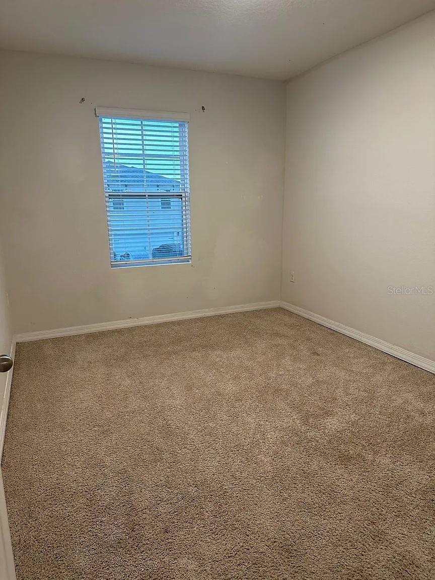 167 EAGLEVIEW LOOP