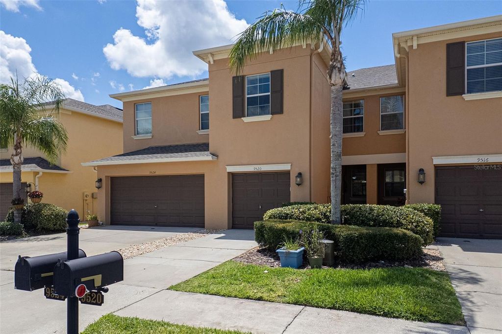 Photo of 9520 Trumpet Vine Loop, Trinity, FL 34655 (MLS # TB8386325)