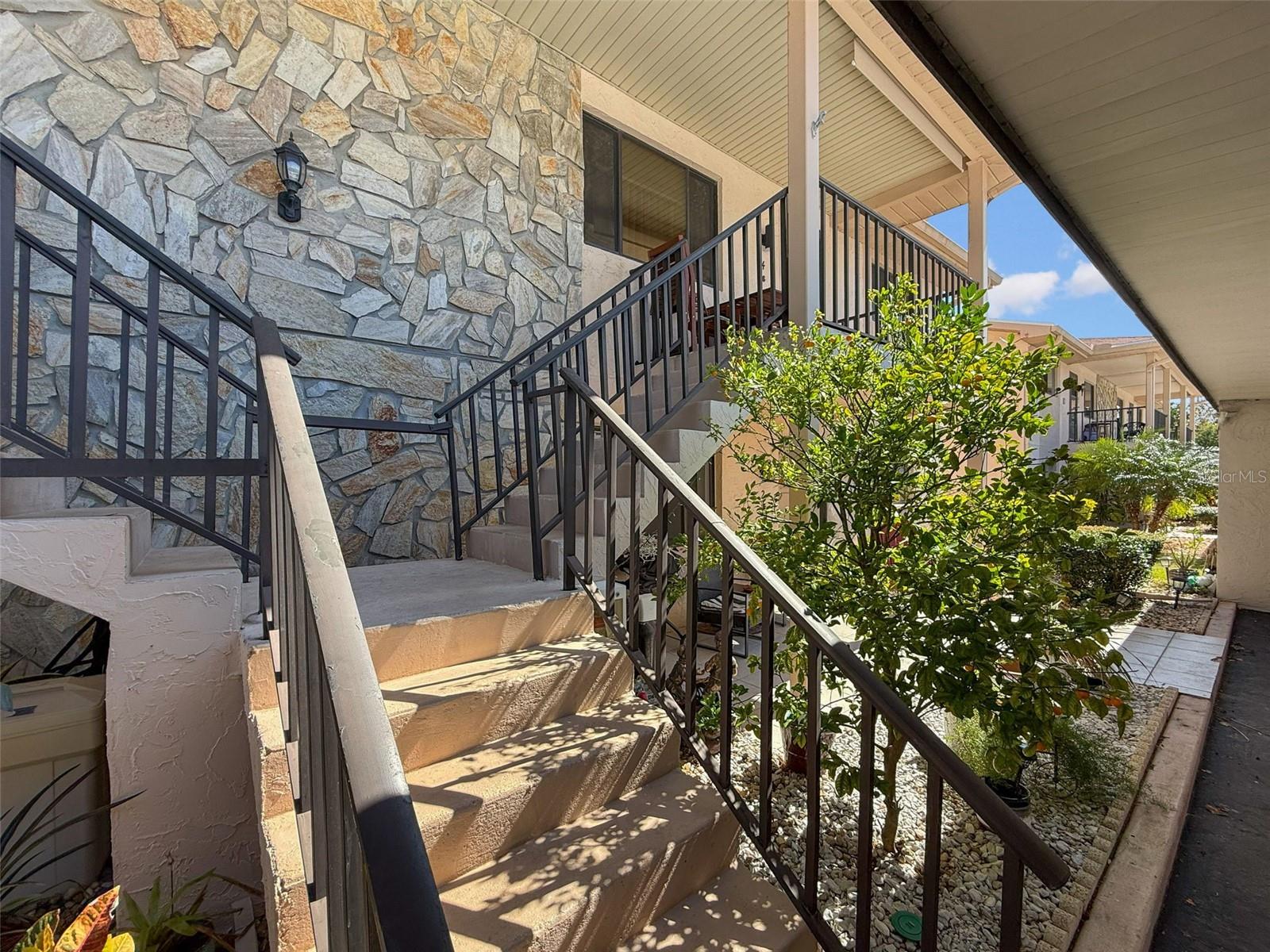 EAGLES POINT CONDO - Residential