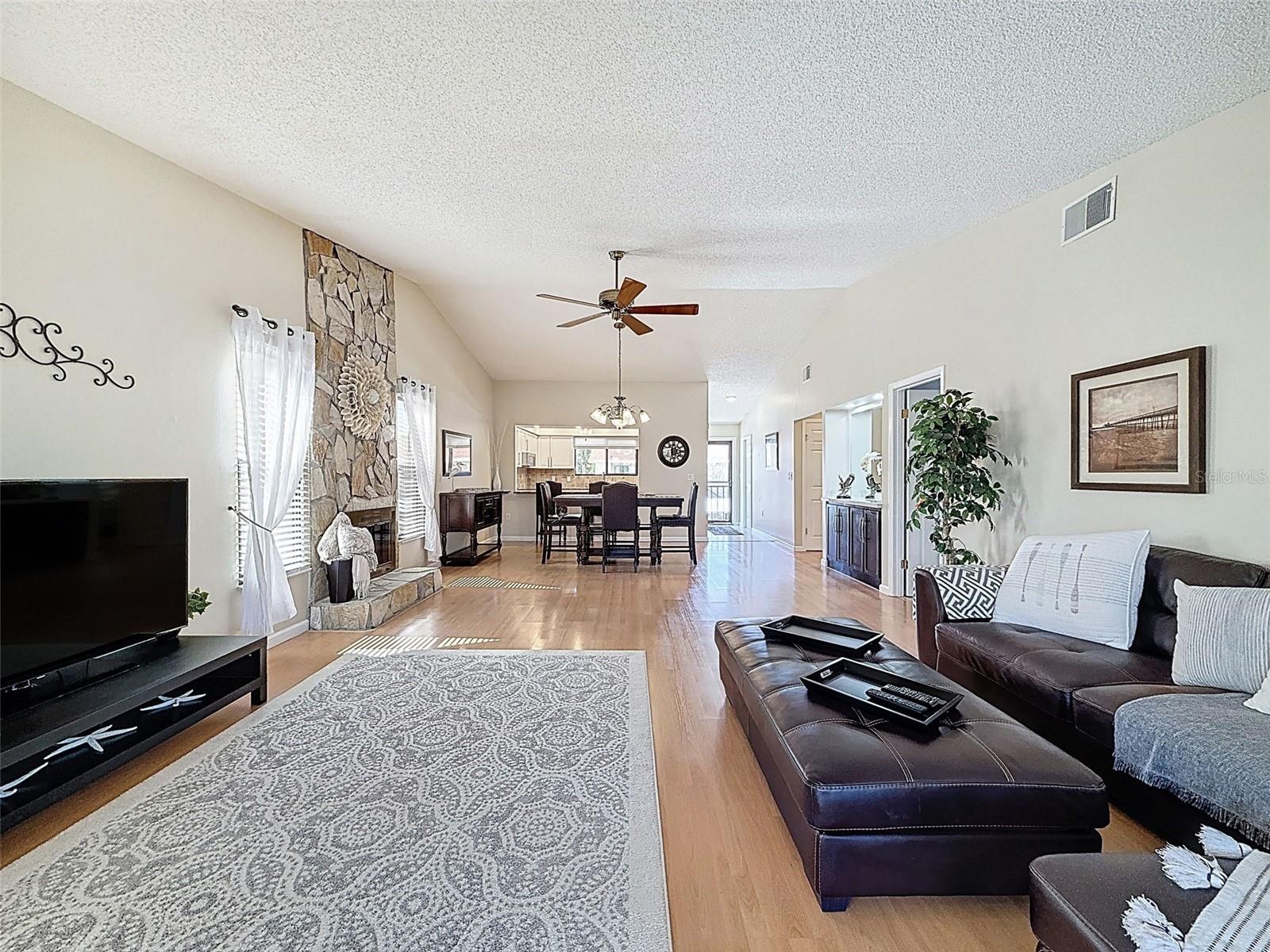 EAGLES POINT CONDO - Residential