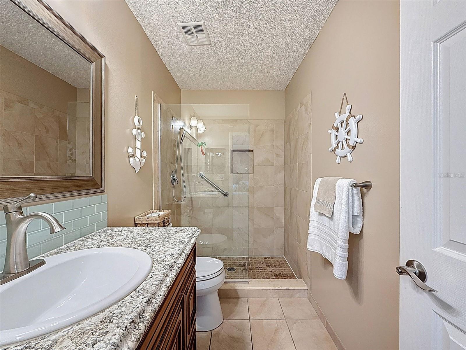 EAGLES POINT CONDO - Residential