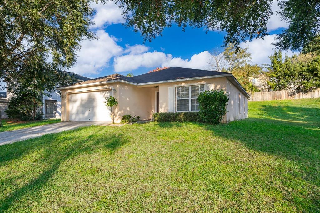 Photo of 1830 Ridge Valley Street, Clermont, FL 34711 (MLS # O6354089)