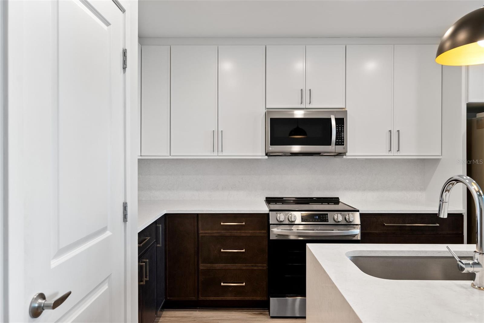 SKYPOINT A CONDO - Residential