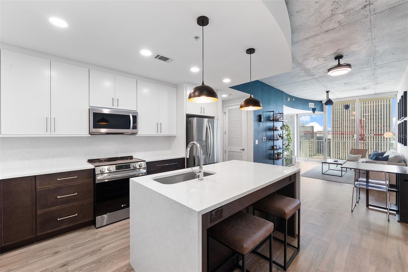 SKYPOINT A CONDO - Residential
