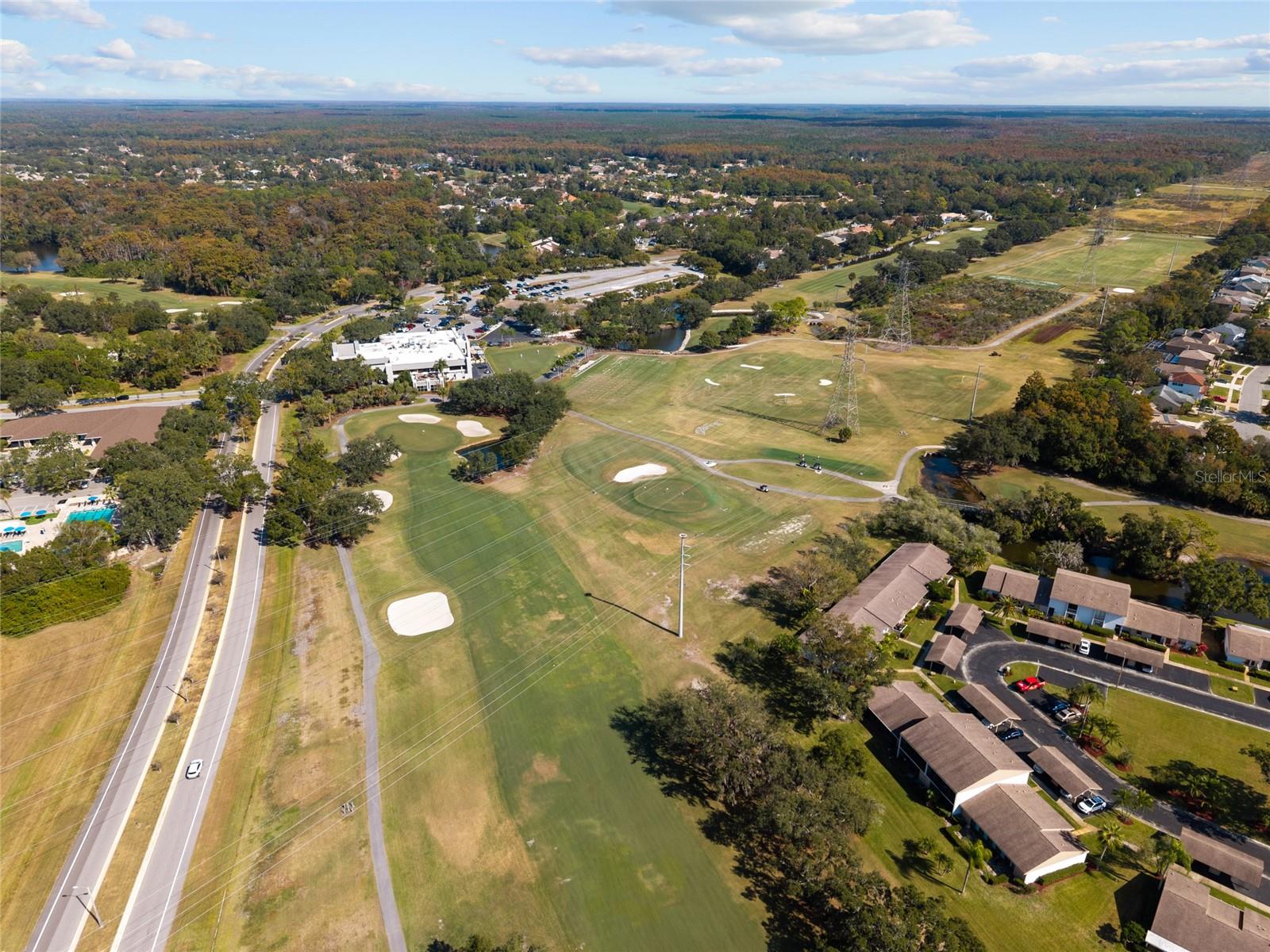 HUNTERS TRAIL TWNHMS - Residential