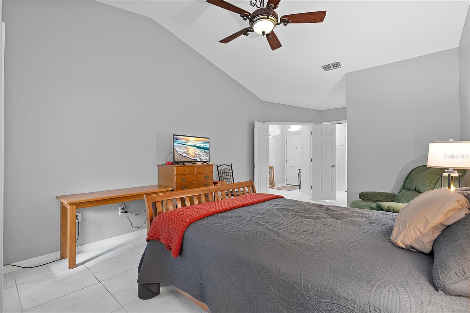 HUNTERS TRAIL TWNHMS - Residential