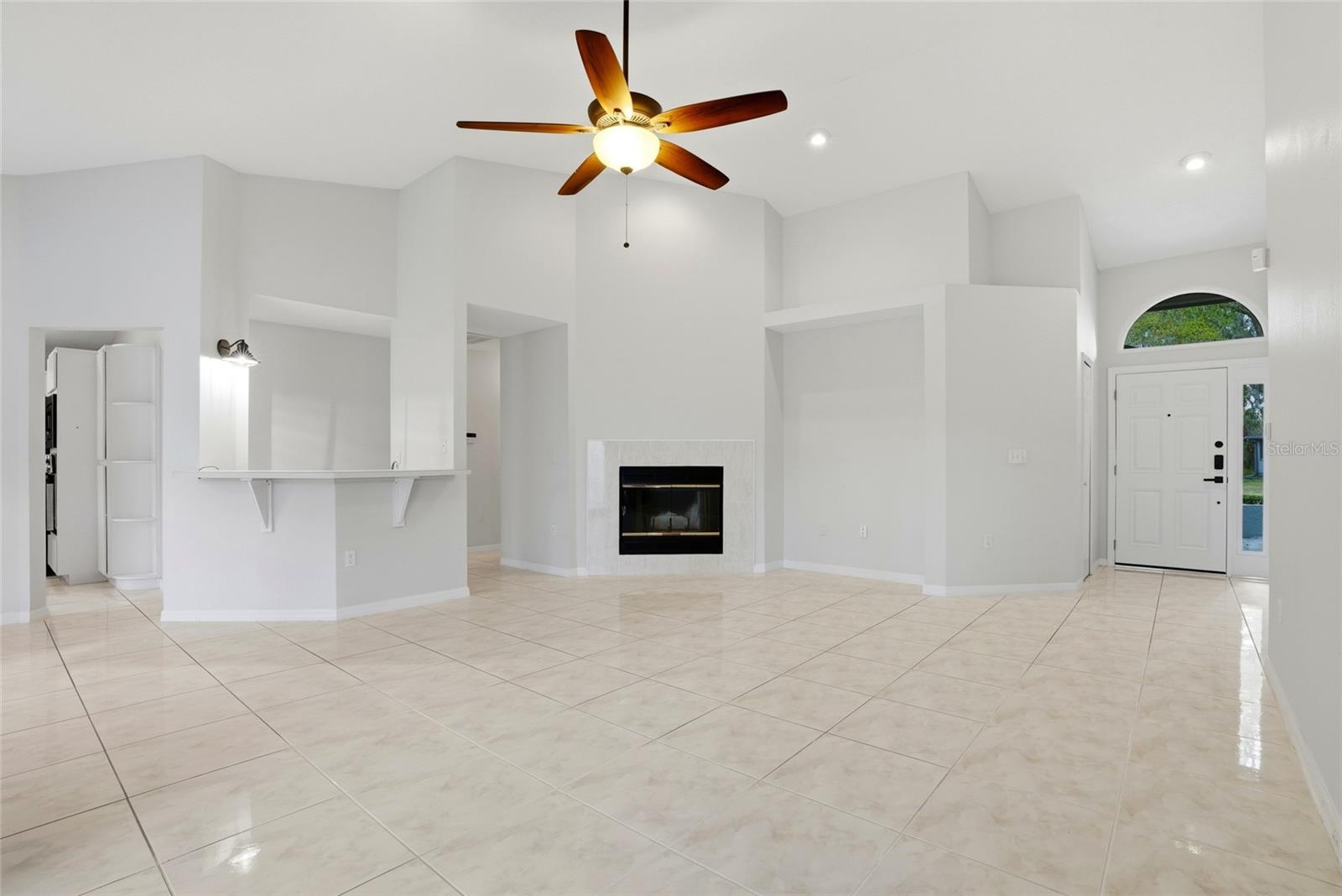 HUNTERS TRAIL TWNHMS - Residential