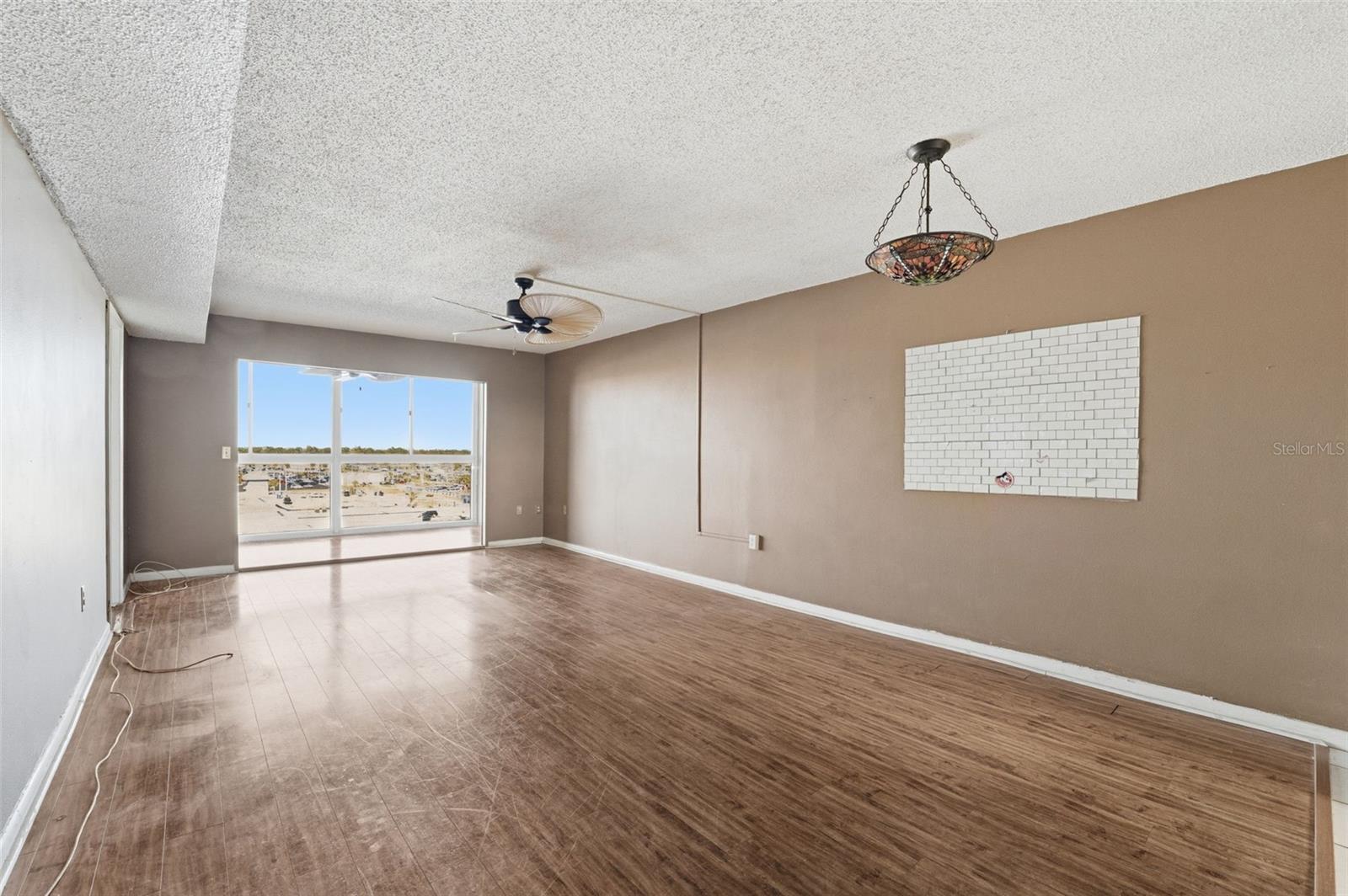 SEA CASTLE CONDO - Residential