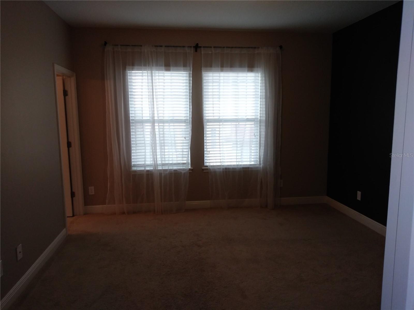 FOUNTAIN PARKE AT LAKE MARY PH 2 - Residential Lease