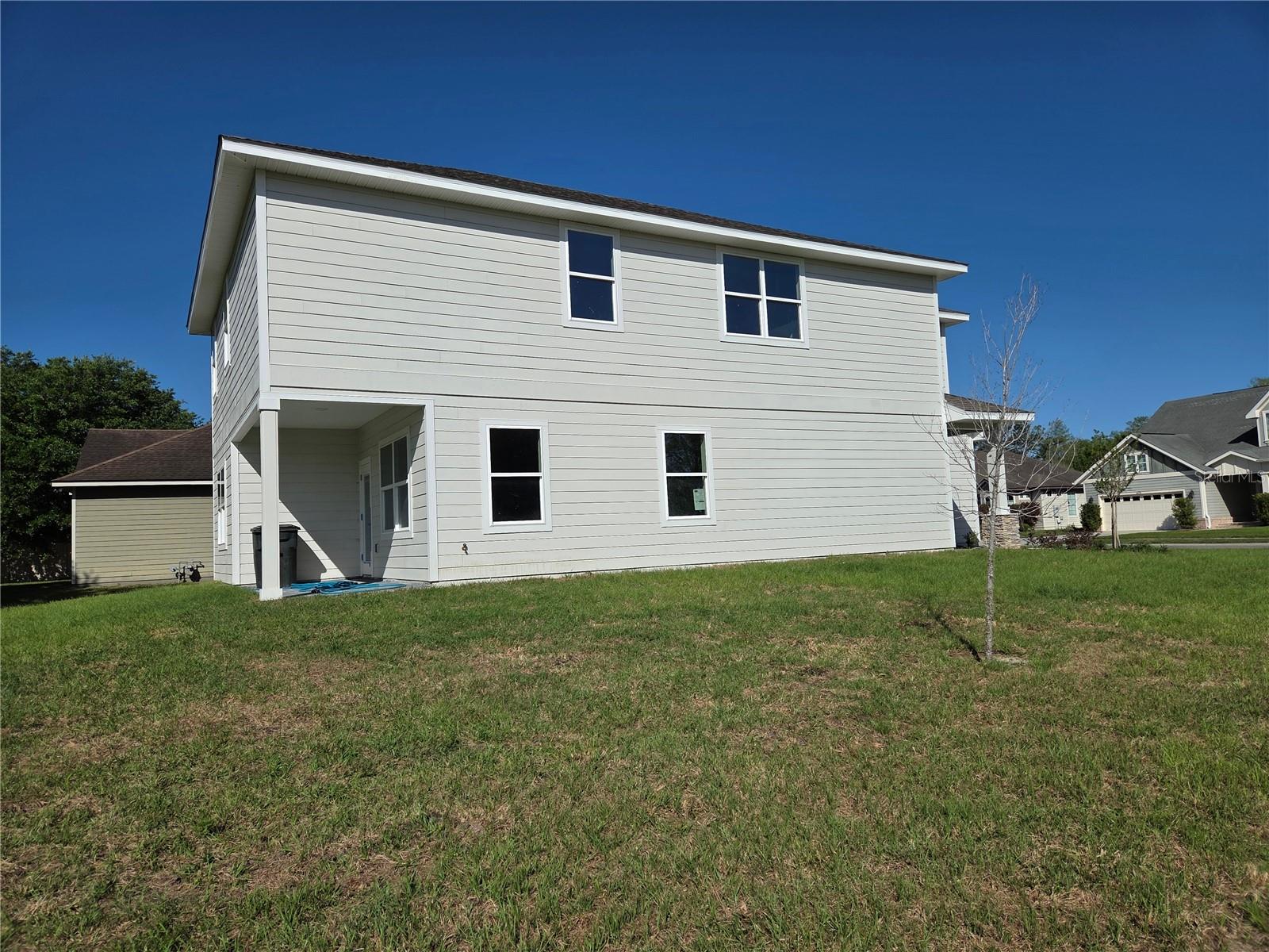 616 SW ROSEMARY DRIVE