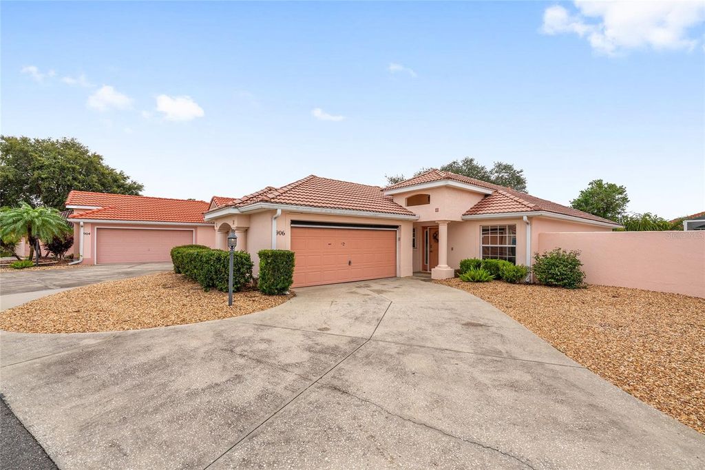 Photo of 906 Santa Anna Lane, The Villages, FL 32159 (MLS # G5103535)