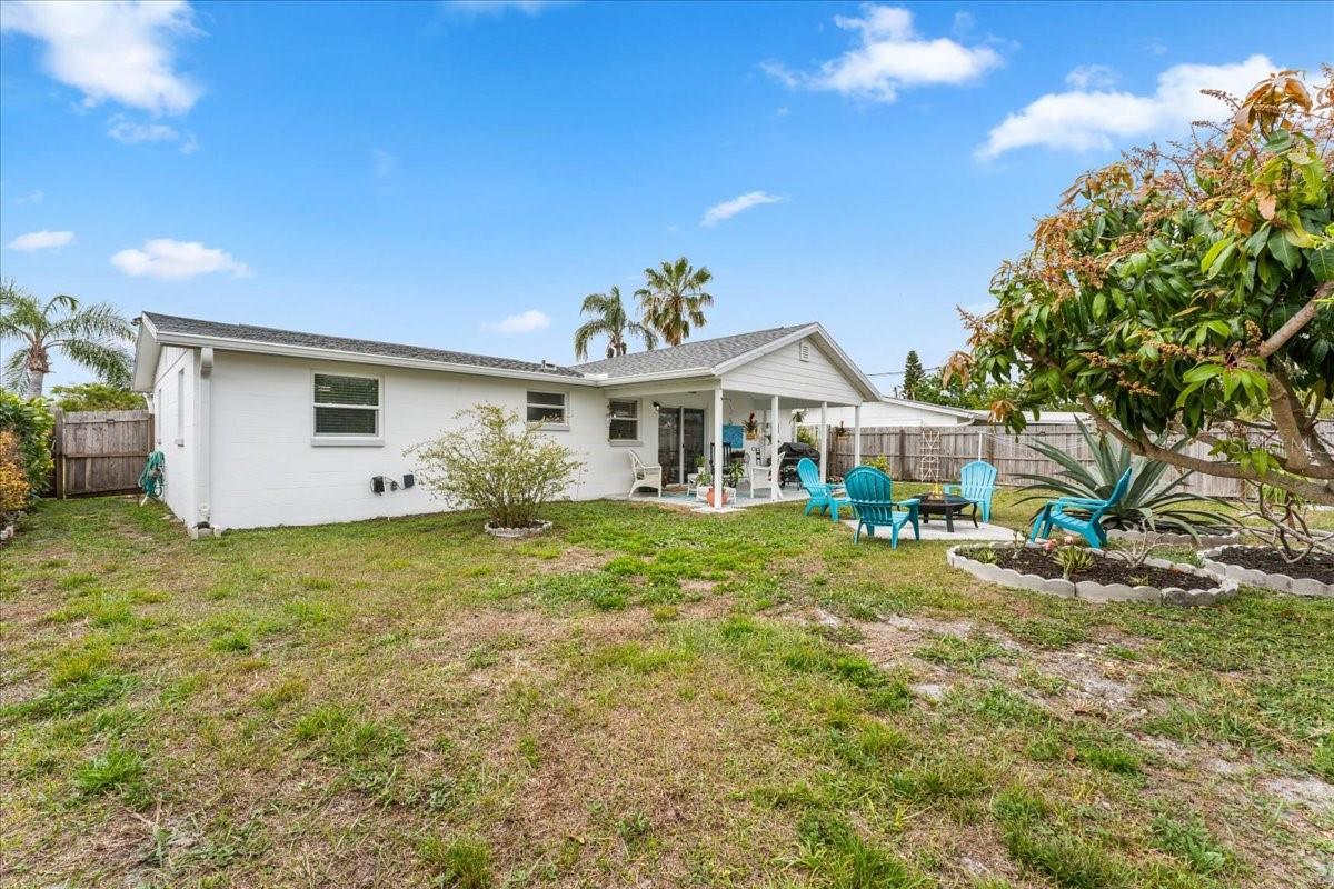 TAHITIAN HOMES - Residential