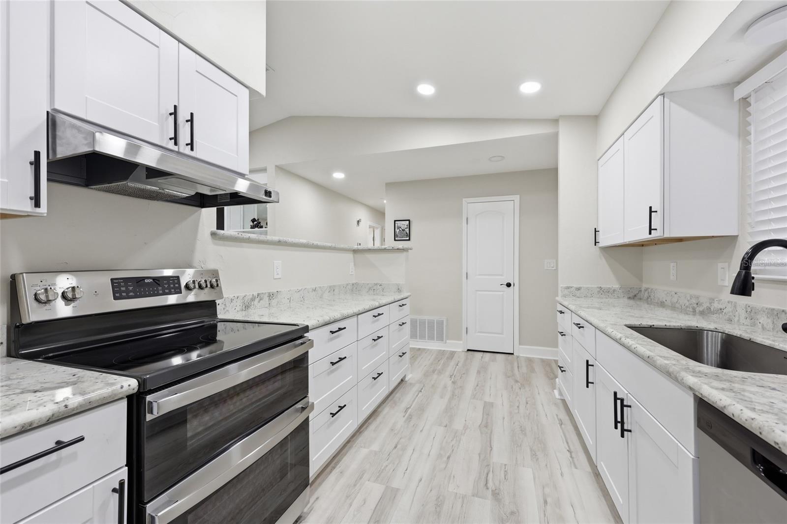 OAK MEADOWS - Residential