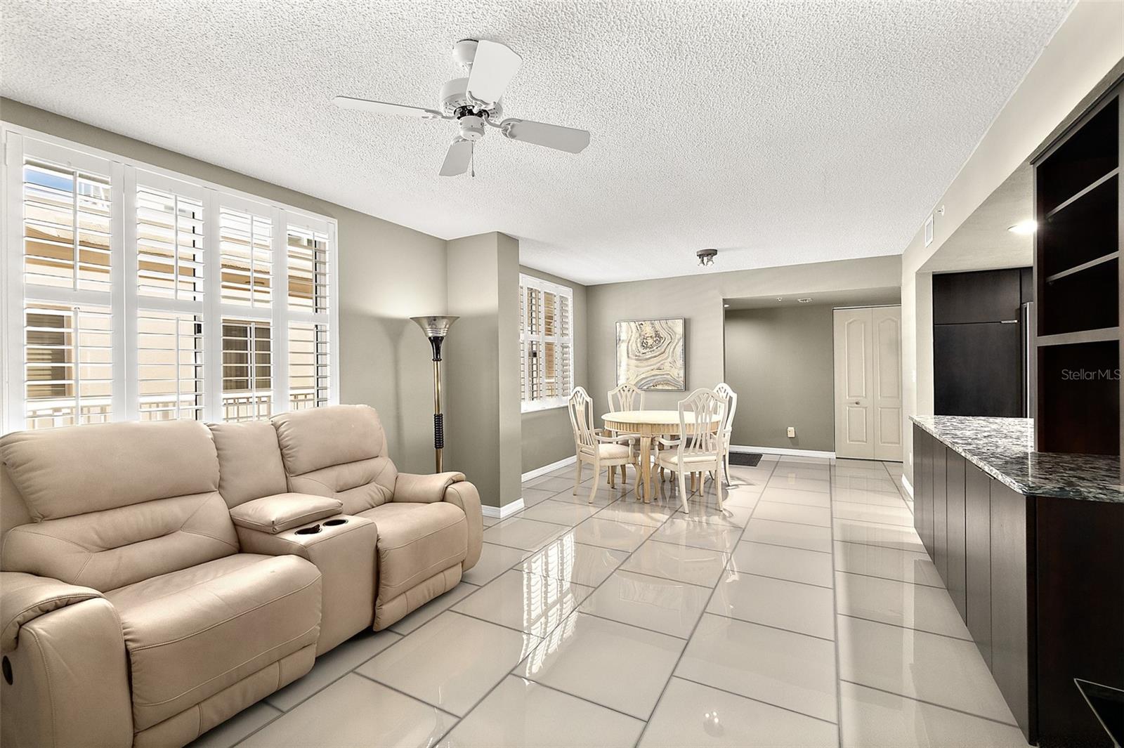 OCEANS CLOVERLEAF CONDO - Residential