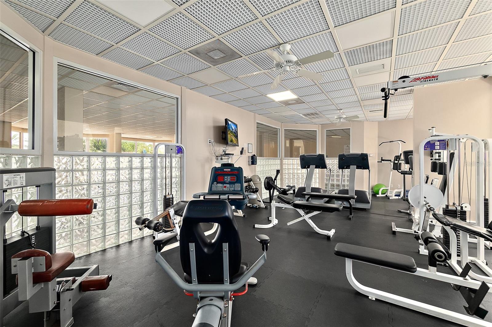 OCEANS CLOVERLEAF CONDO - Residential