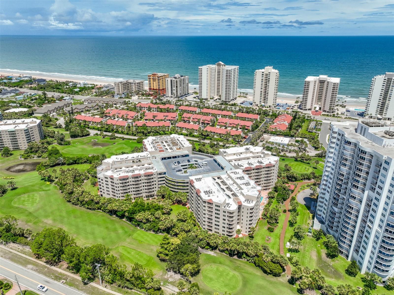 OCEANS CLOVERLEAF CONDO - Residential