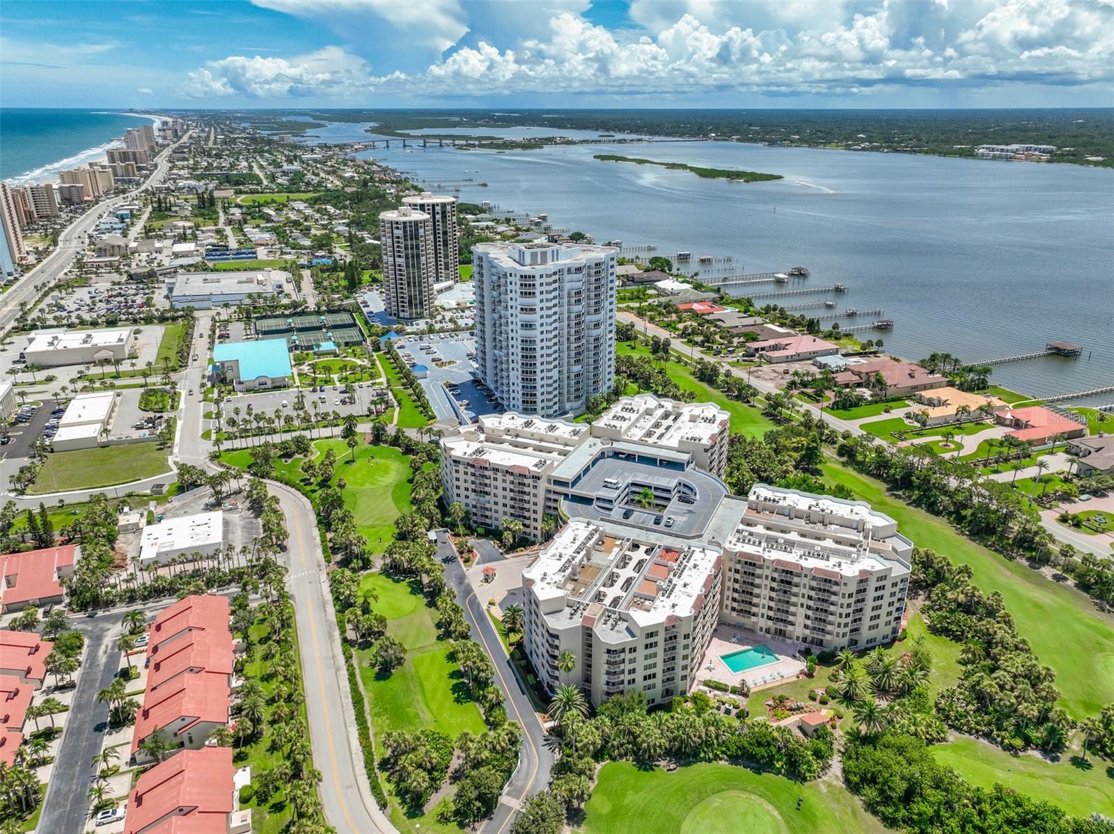OCEANS CLOVERLEAF CONDO - Residential