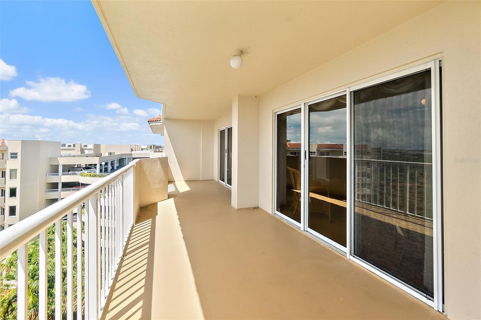 OCEANS CLOVERLEAF CONDO - Residential