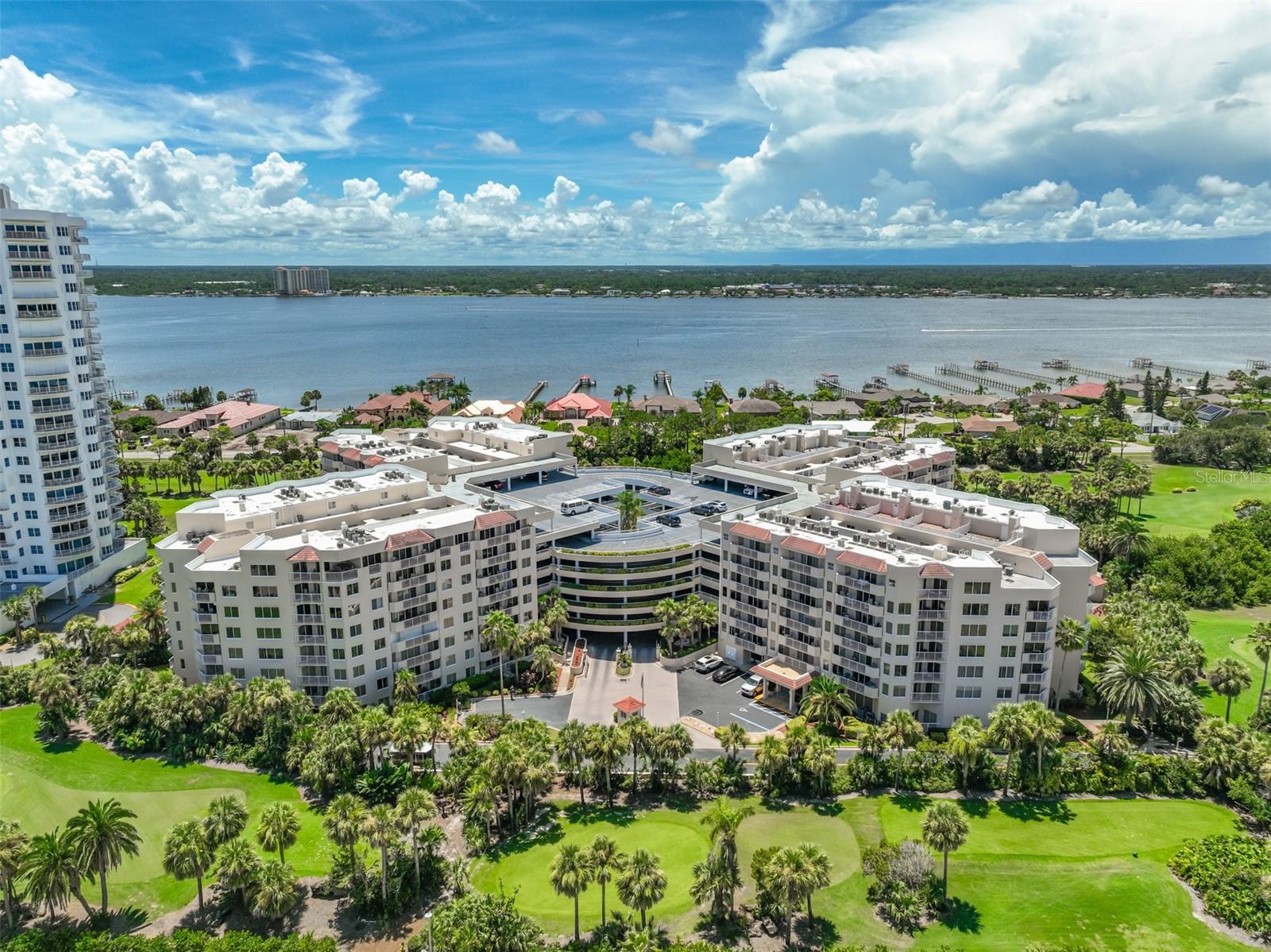 OCEANS CLOVERLEAF CONDO - Residential