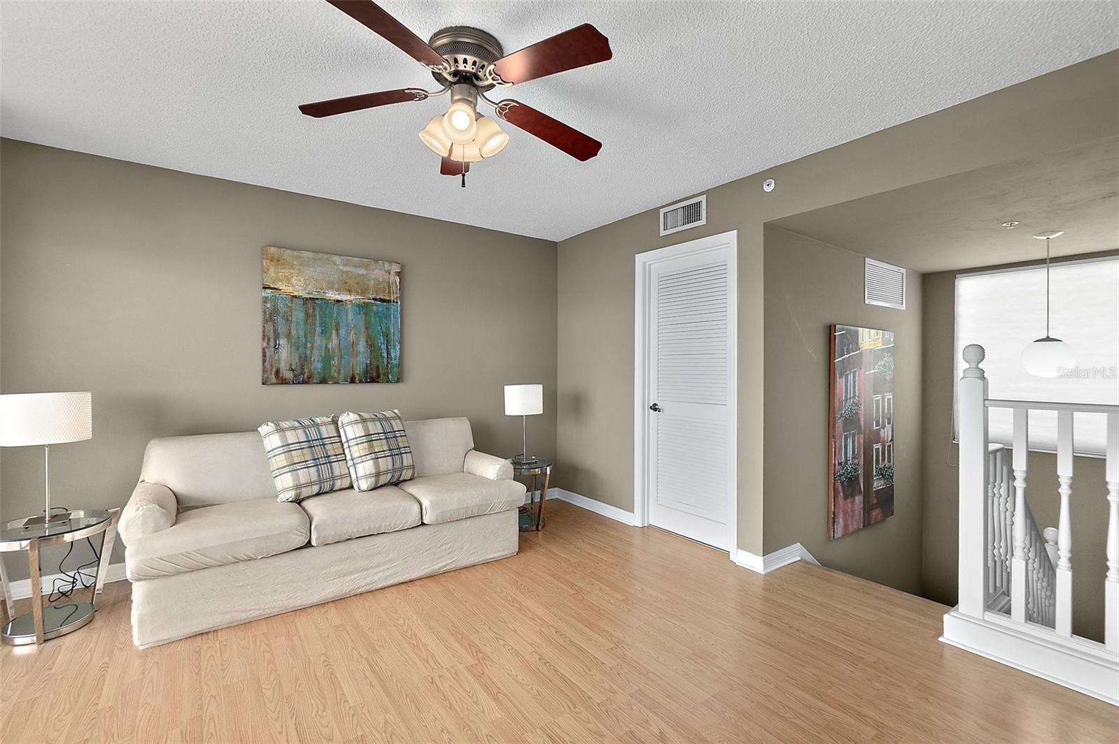 OCEANS CLOVERLEAF CONDO - Residential