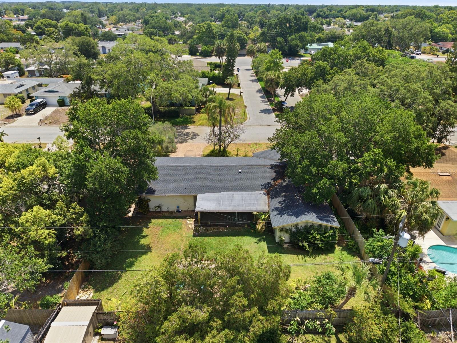 WINDSOR PARK - Residential