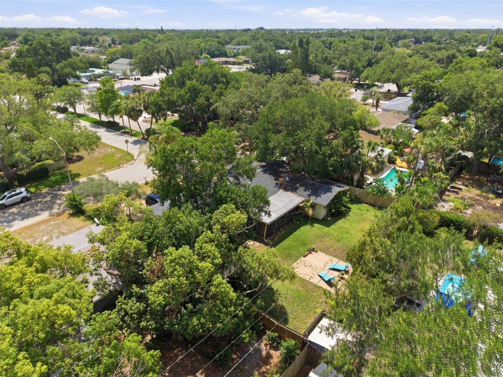 WINDSOR PARK - Residential