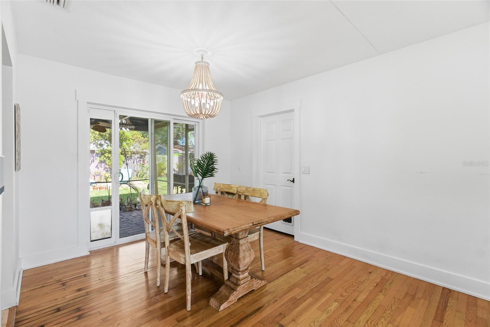 WINDSOR PARK - Residential