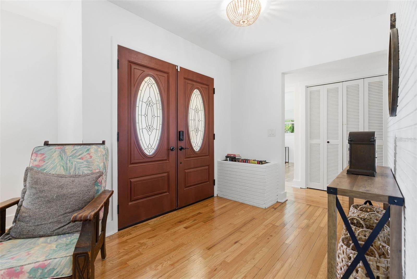 WINDSOR PARK - Residential