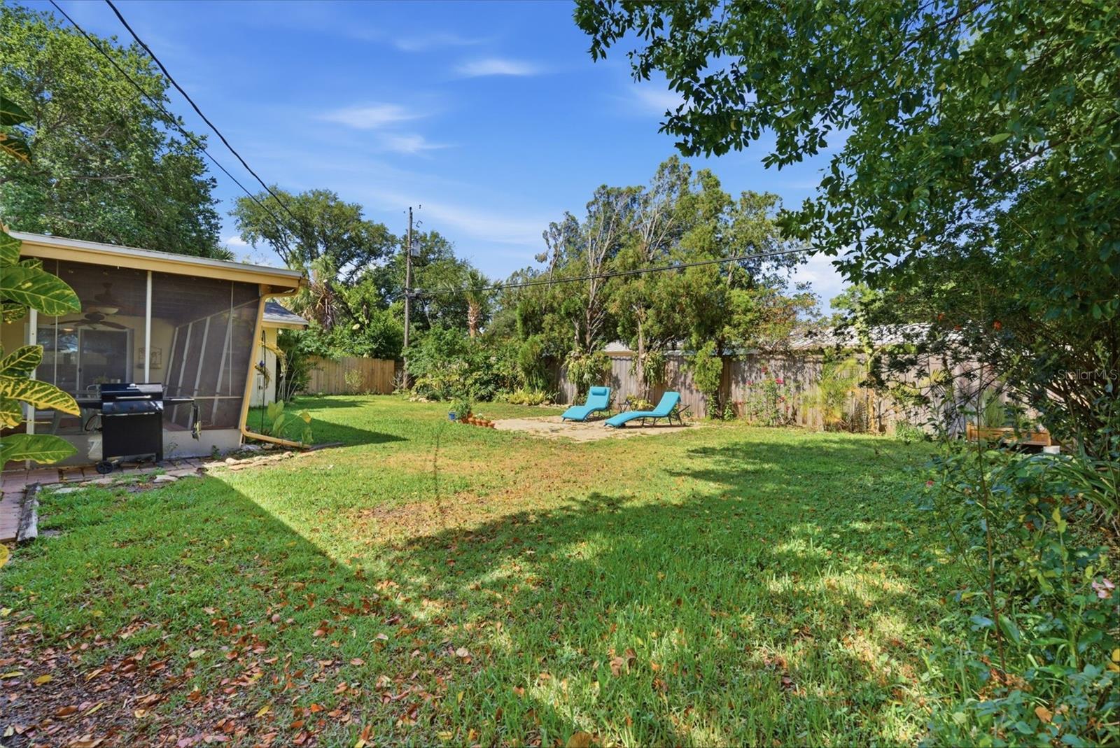 WINDSOR PARK - Residential