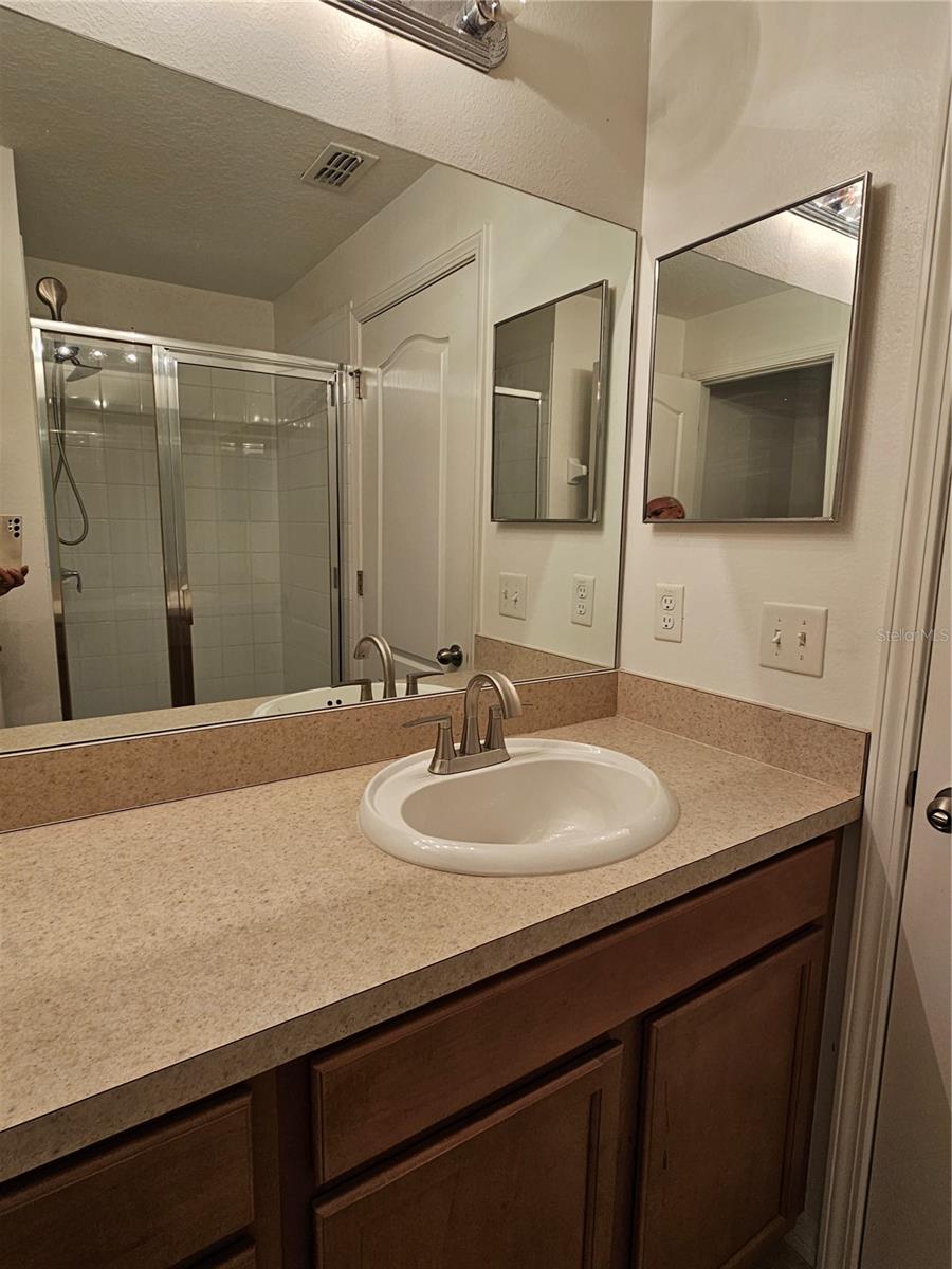 AUTUMNWOOD GROVE - Residential