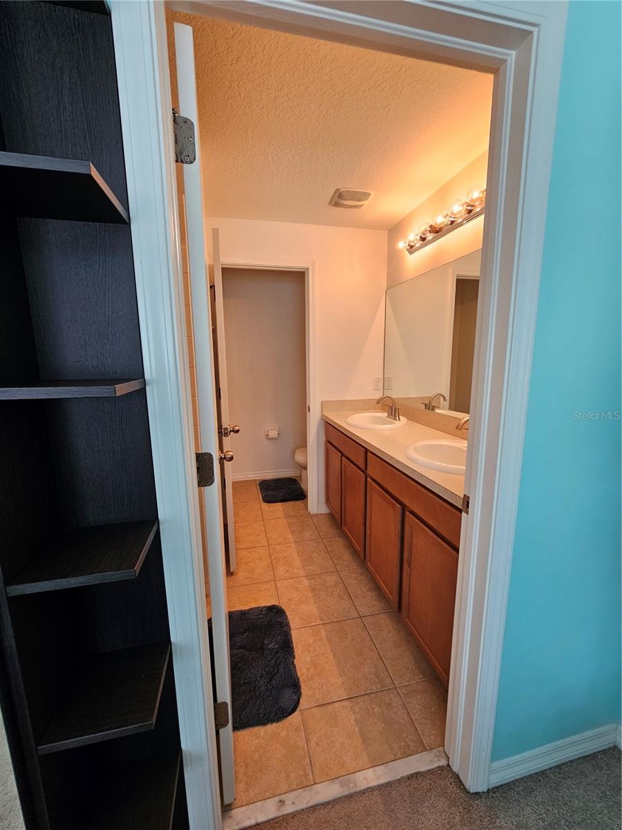 AUTUMNWOOD GROVE - Residential