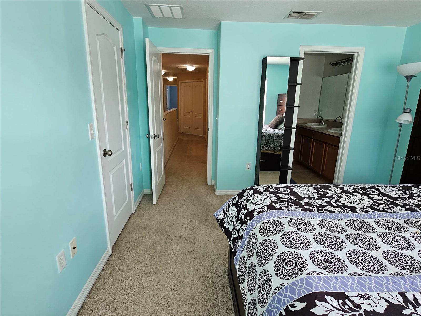 AUTUMNWOOD GROVE - Residential