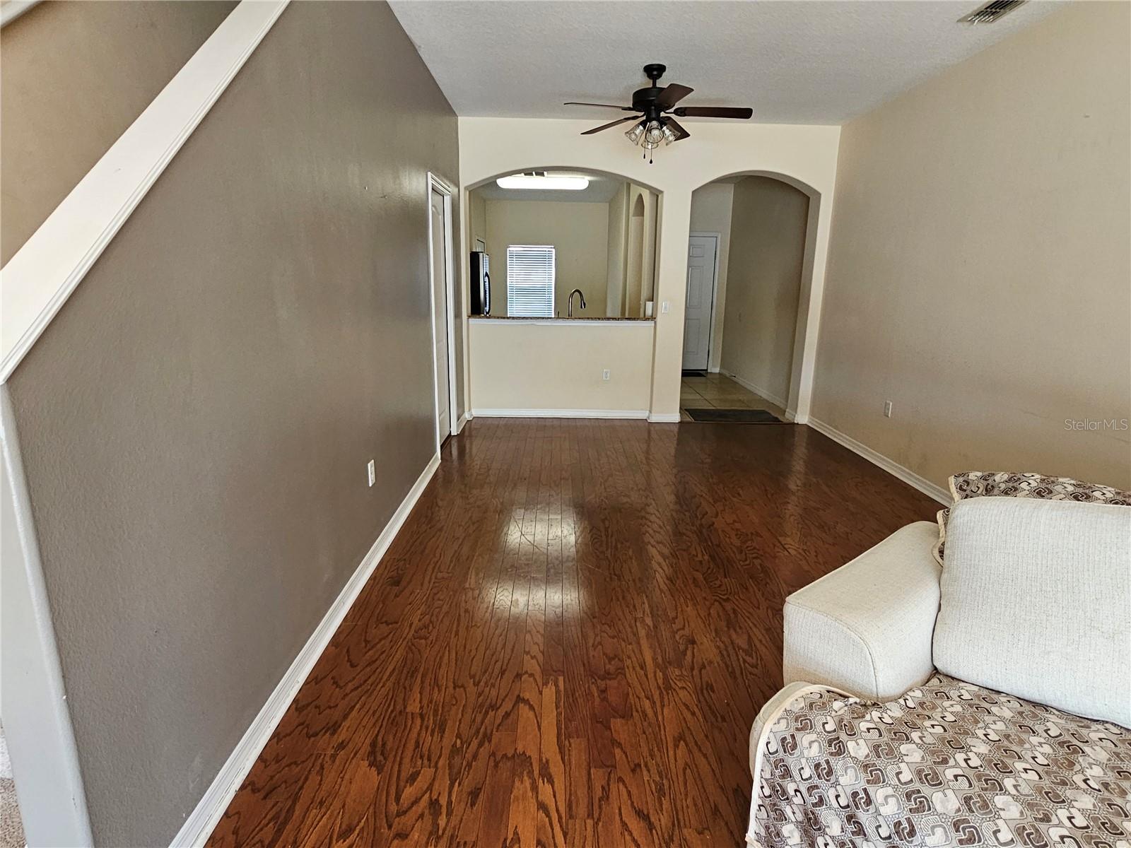 AUTUMNWOOD GROVE - Residential